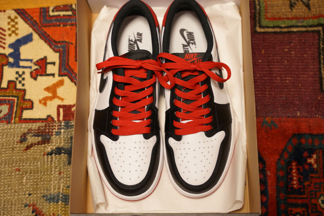 NIKE AIR JORDAN 1 LOW OG BLACK TOE : ああ、好きに走ればいい NIKE AIR JORDAN 1 LOW OG BLACK TOE : ああ、好きに走ればいい