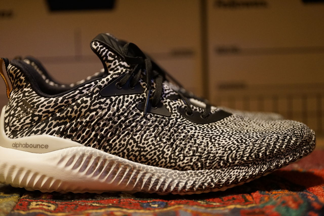 Adidas Alpha Bounce Aramis Gfx ああ 好きに走ればいいじゃない