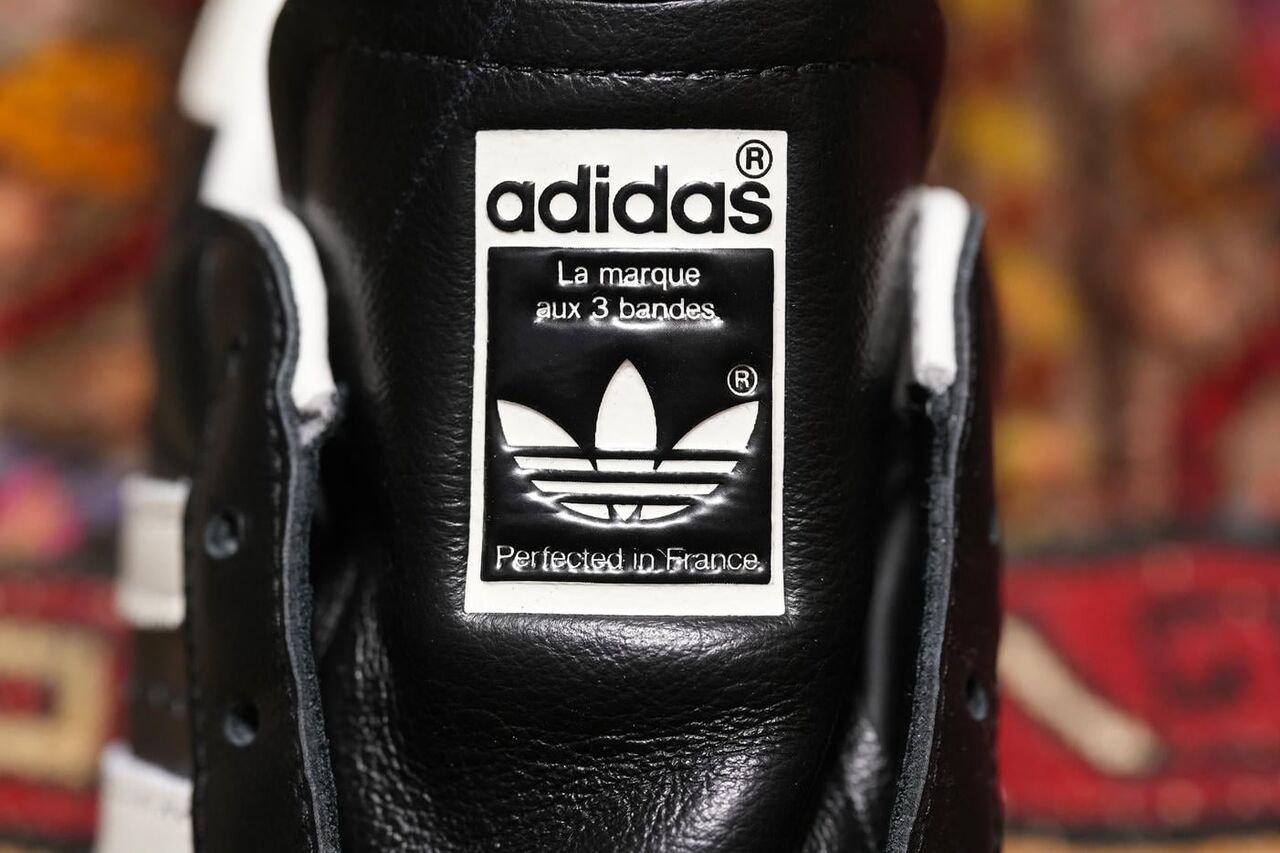 ADIDAS SUPERSTAR 82 GTX KI7819のシュータン周りのディテールをチェック