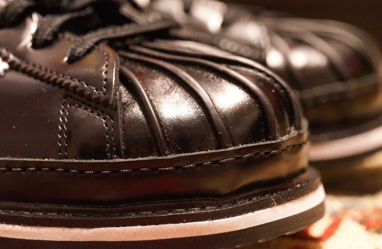 ADIDAS ORIGINALS CLOT SUPERSTAR BY EC : ああ、好きに走ればいいじゃない