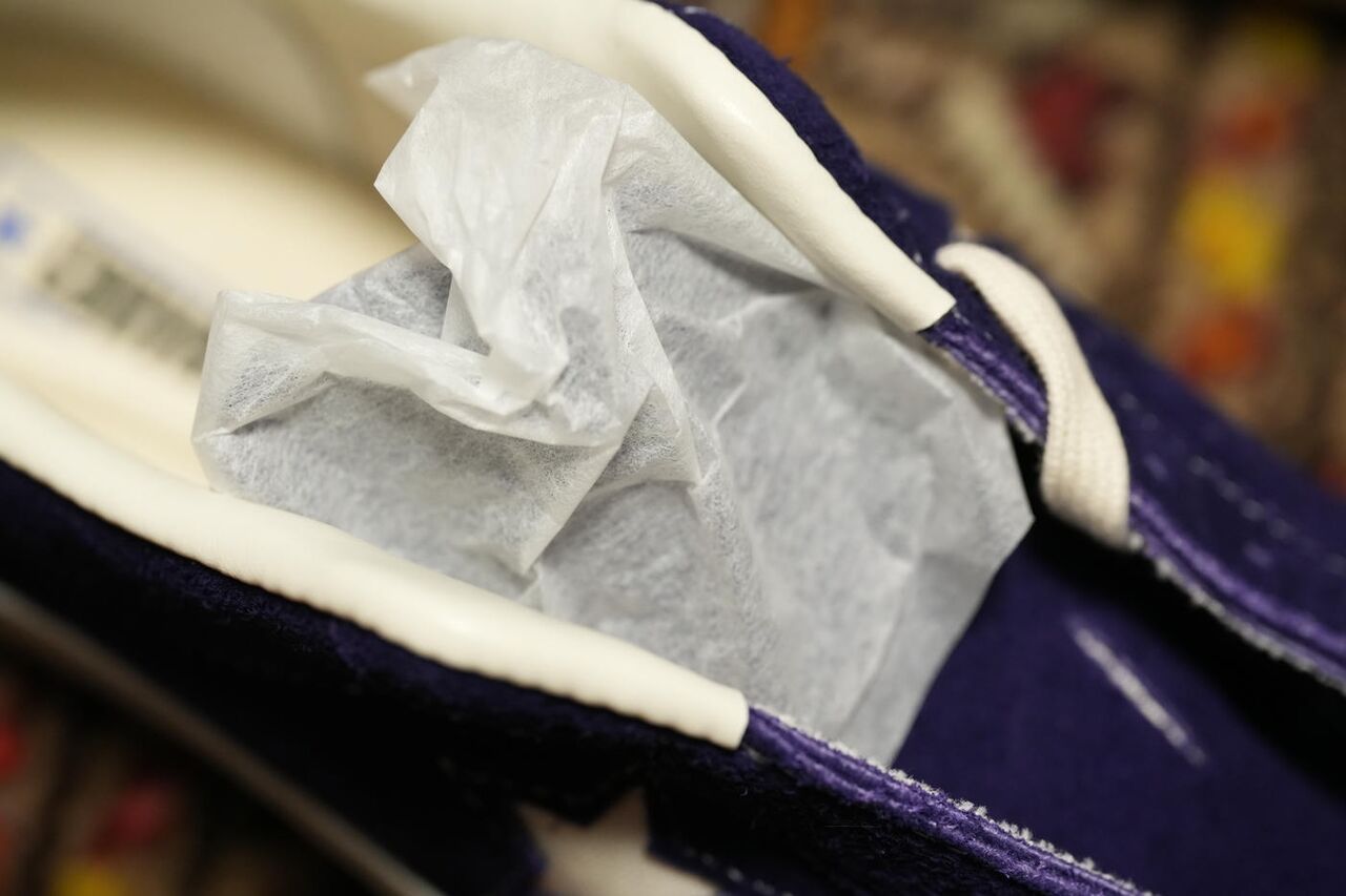 CONVERSE ONE STAR J VTG PURPLE シュータン部分の包装紙