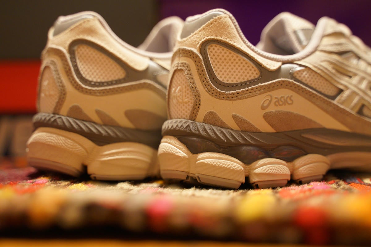 レビュー】アシックス ゲルNYC オイスターグレーのサイズ感や