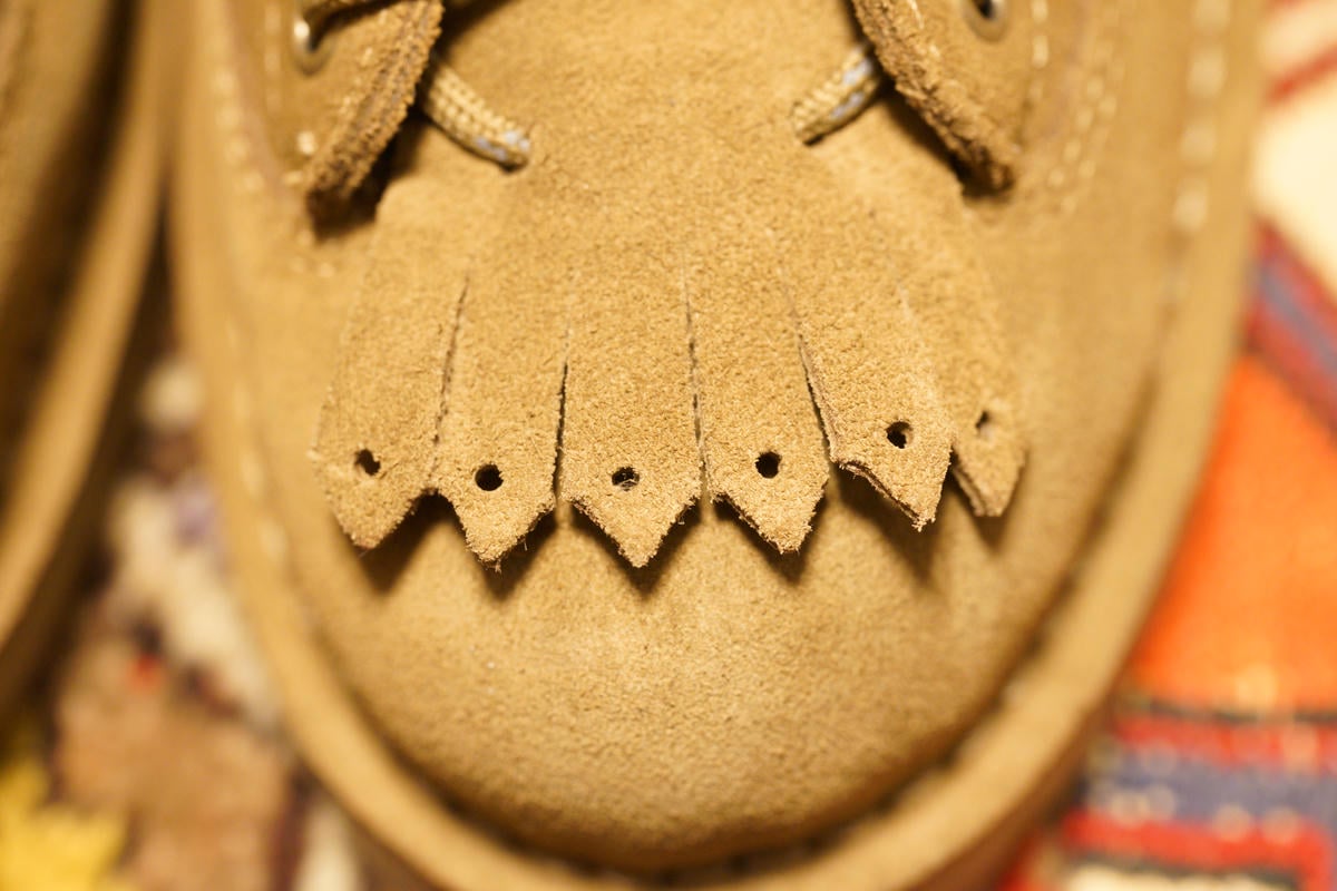 このフォルスタンは先端の形状は様々な種類があり、これは先端がやや放射線状に広がっている。