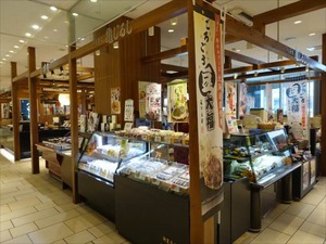 DSC08542_R