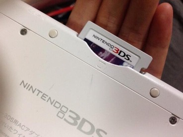 なぜニンテンドーdsは頑なにソフトを露出させて簡単に抜けるようにしておくのか ゲーハー黙示録