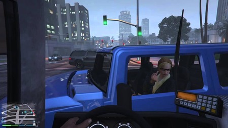 GTAでミッション進めずに街の住民殺しまくってる奴wwwwww