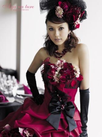 アヤナチュールをプロデュースした酒井彩名さんがアールベル アヤナチュールをプロデュースした酒井彩名さんがアールベル