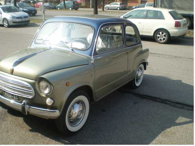 FIAT 600 D 1960 - Vintage diecast 1:24 Scale model , Mint | eBay