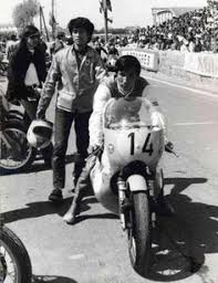 ダウンロード (1)