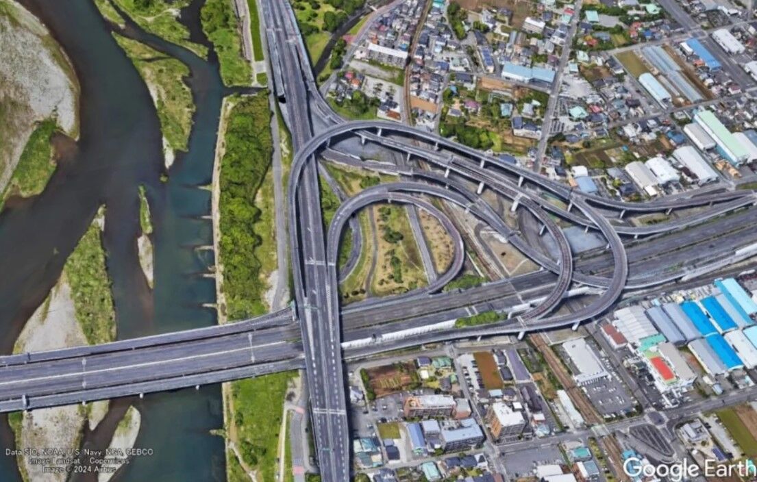 迷路？ 難所「海老名JCT」どう攻略？？ 東名～圏央道～小田原厚木道路「謎分岐 …
