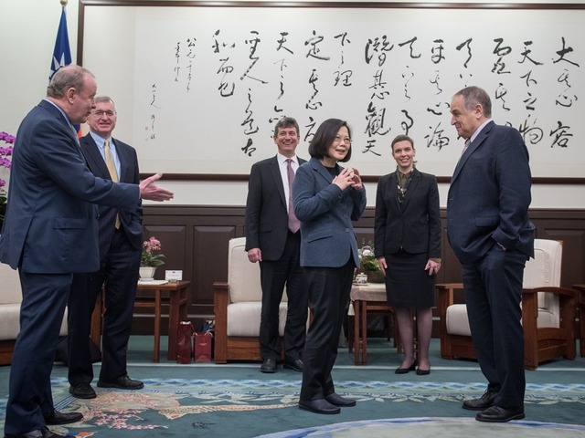 0398d2fe8325728ccabf42eeac64c655_w