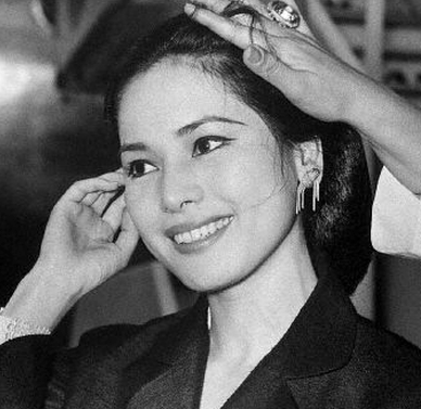 「デヴィ夫人_若い頃」の検索結果_-_Yahoo_検索(画像)-2