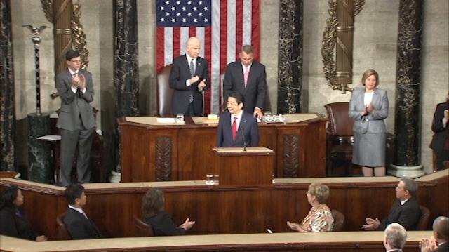 11139436_733942666729179