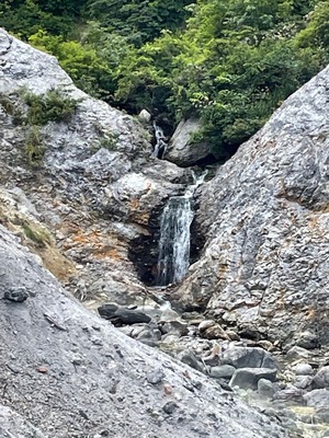 210,903川原毛源泉