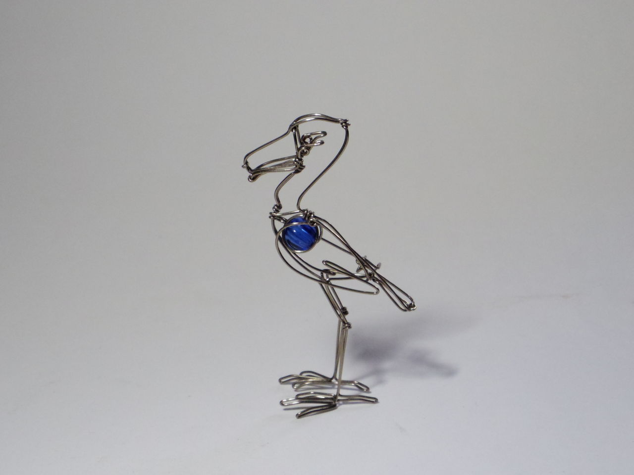 針金細工 アクセサリー 鳥ハシビロコウの大好きな友達への