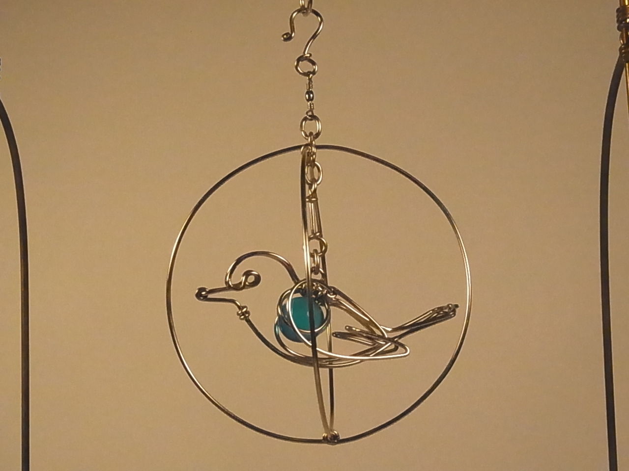 針金細工 動くオブジェ 丸モビール（洋白線/ビー玉） : 針金細工