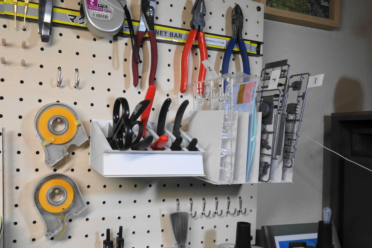 ニッパー収納 模型部屋でコツコツ ニッパー収納 模型部屋でコツコツ
