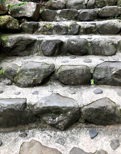 saga_trip_yutokuinari_stairs