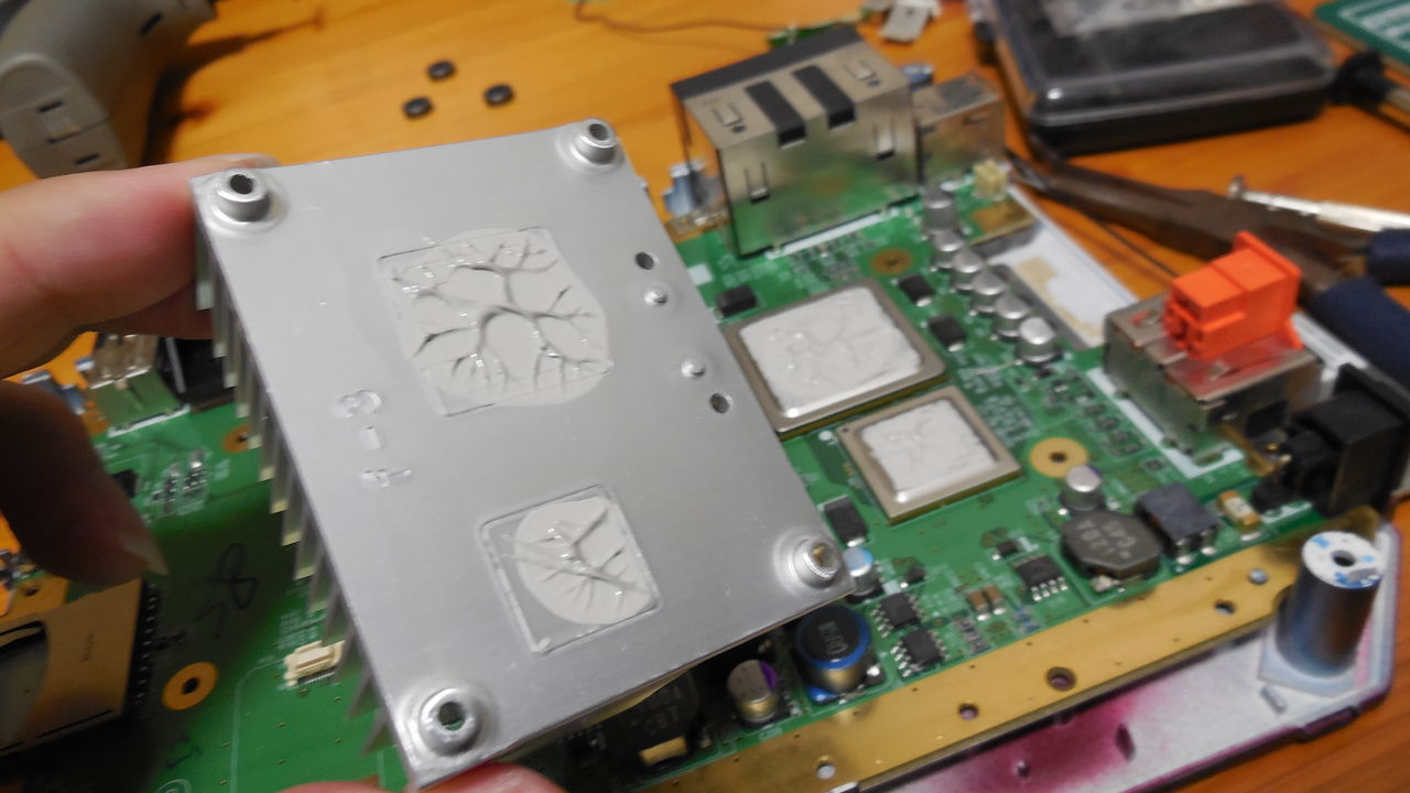 Wii分解清掃 なんかする