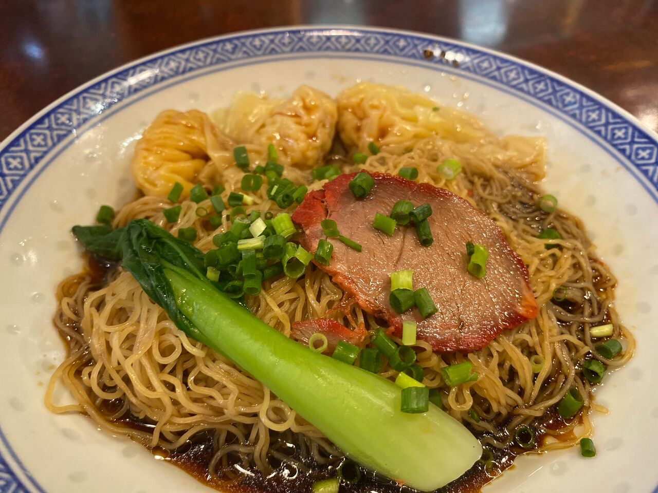 東京 虎ノ門 香港麺 新記の一風変わった香港の味 香港麺 揚げ物放浪記 油の大将