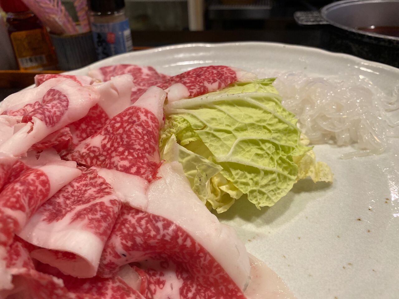 東京 西巣鴨 しゃぶ辰の1人すき焼き 国産牛ロースすきやき定食 揚げ物放浪記 油の大将