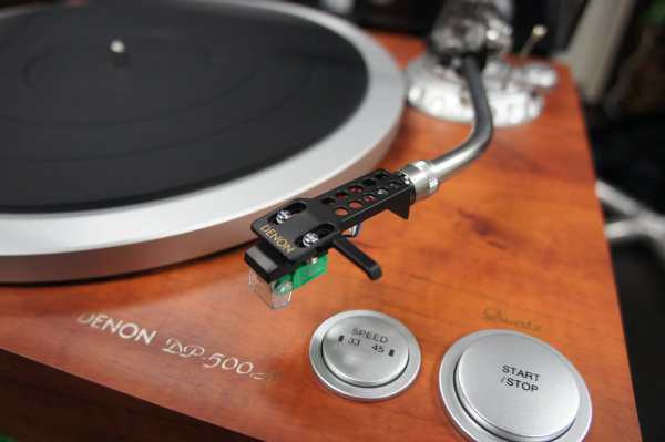 店頭展示品】Denon 高音質レコードプレーヤー DP-500M 店頭展示 店頭展示品】Denon 高音質レコードプレーヤー DP-500M 店頭展示