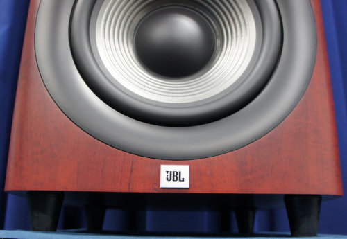 JBL 30cm径 サブウーファー 「STUDIO 660P」 パワフルな重低音 JBL 30cm径 サブウーファー 「STUDIO 660P」 パワフルな重低音