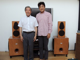 指揮者：佐渡裕氏と、中道仁郎氏。HE-1000 開発秘話！