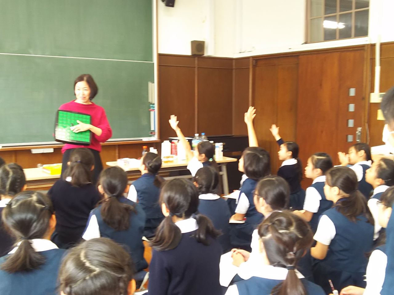 聖心女子学院 初等科で授業 共用品ニュース 聖心女子学院 初等科で授業 共用品ニュース
