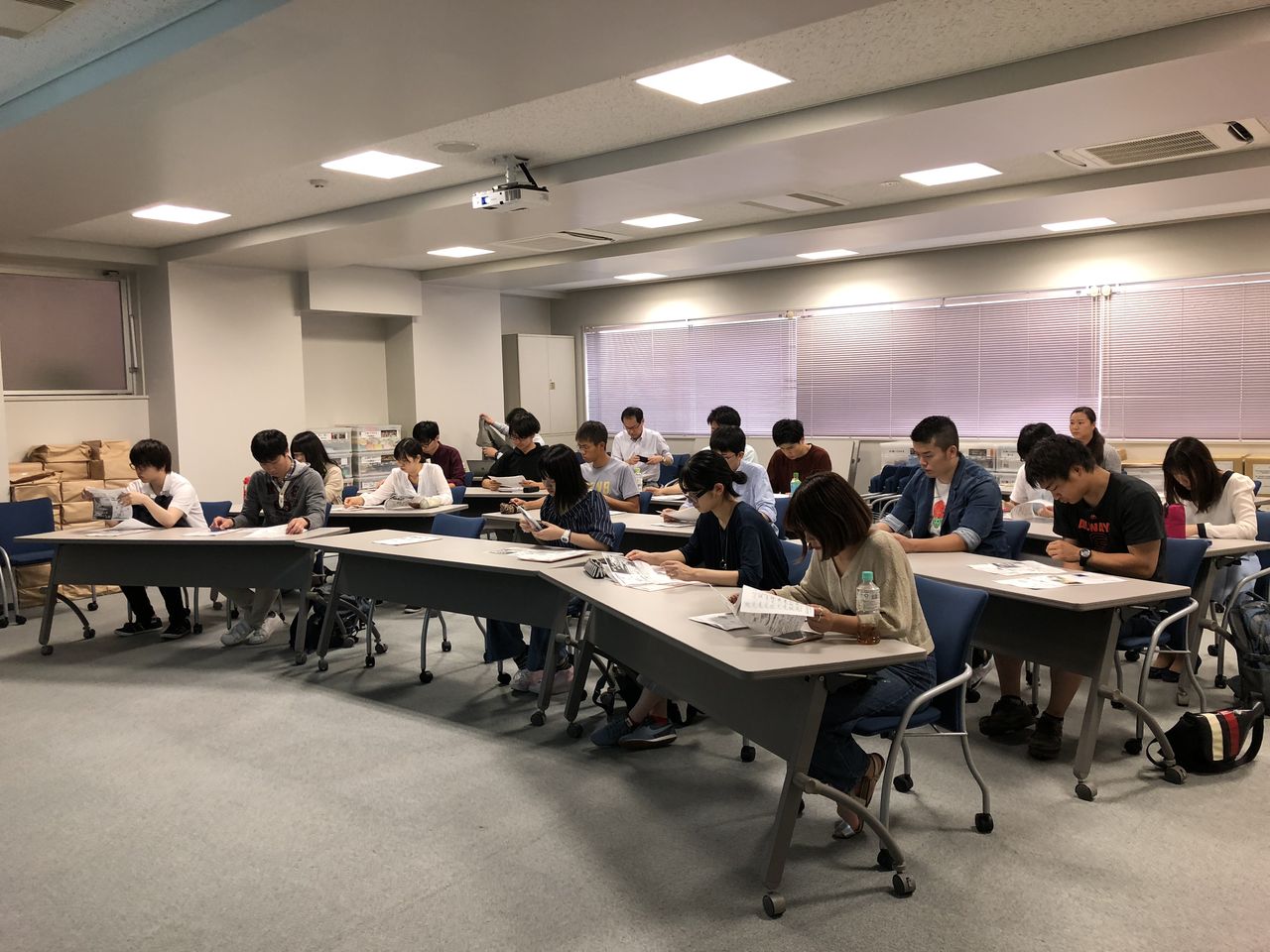 早稲田大学の学生さんに講義 共用品ニュース 早稲田大学の学生さんに講義 共用品ニュース
