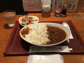 牛たんカレー