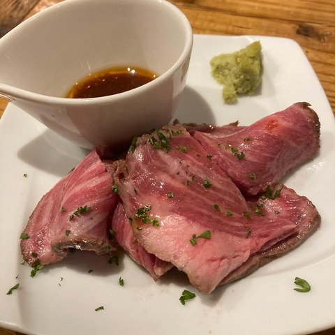 A41CF3C8-78AD-44EA-B381-356CAFDCA2E8