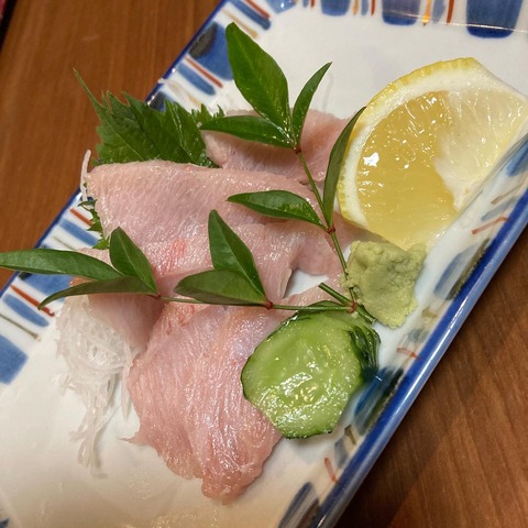 38C17223-2BCC-4B16-9B81-E2D697E2026C