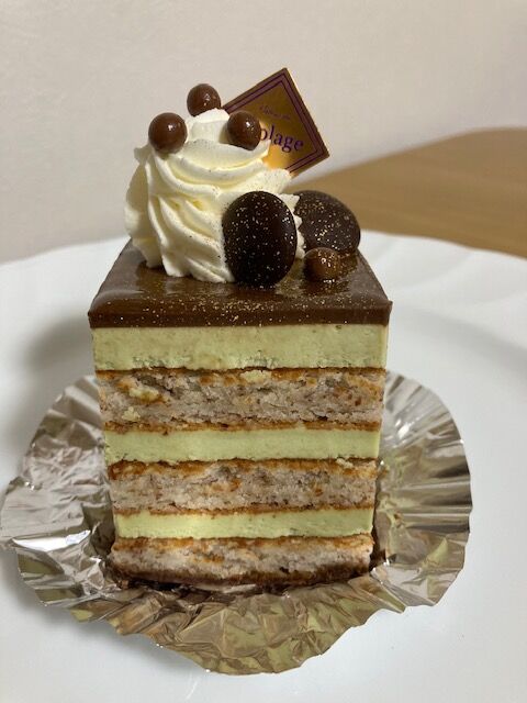 カフェピスタチオ