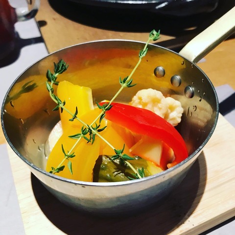 BAA2BAC3-97AD-4B6D-8AC1-A4AD5FCAA883