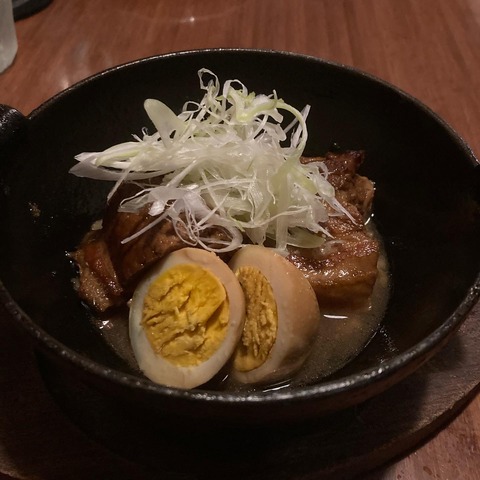 E2F578FA-5F62-4CEE-BAAE-186514DDDD07