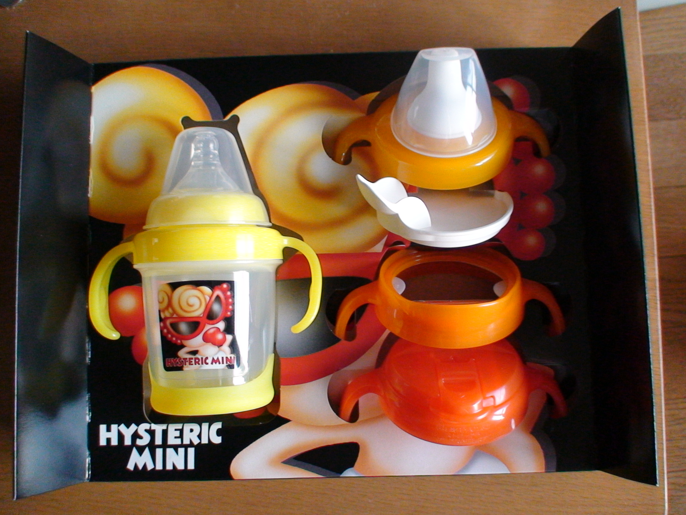 ｈｉｓｔｅｒｉｃ ｍｉｎｉ のマグ Accoの小さな幸せ