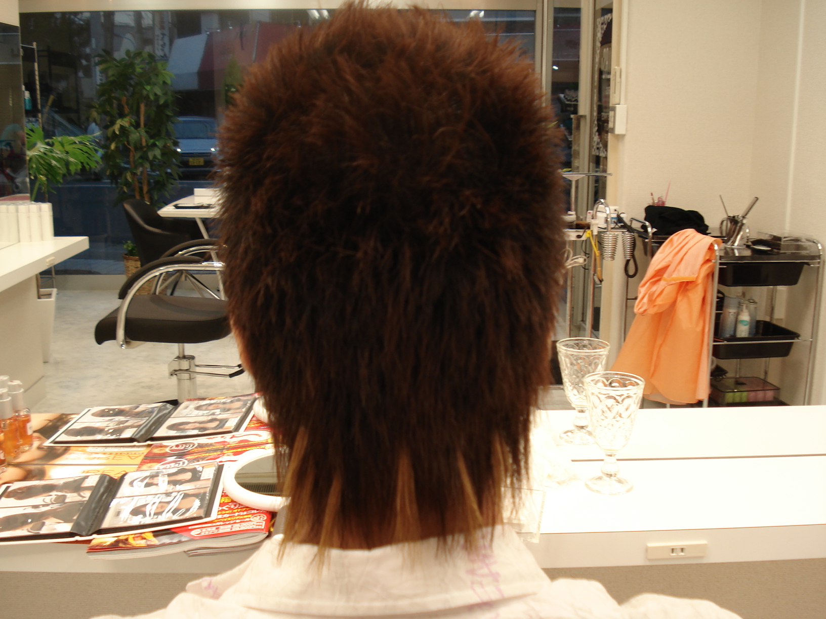 メンズエクステ 美容コンサル兼ヘアメイクサロンオーナーの日常