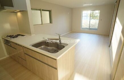 lrllbrtlww
