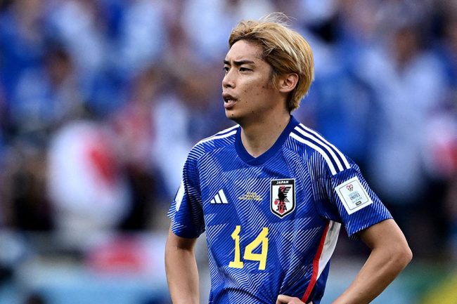 SOCCER/ 日本代表FW三苫,背中の負傷でブライトン戦欠場の可能性｜
