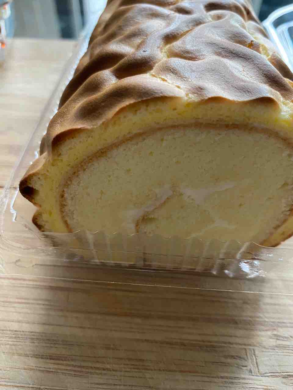 Jj2ベーカリー 台湾系の大きなケーキ パン アラモアナ ハワイグルメ ハワイネコ ブログ