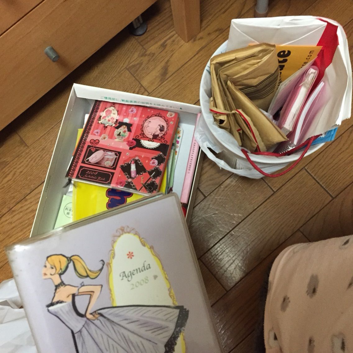 昔の恥かしい手帳整理からの もふもふ見比べ ハワイネコ ブログ