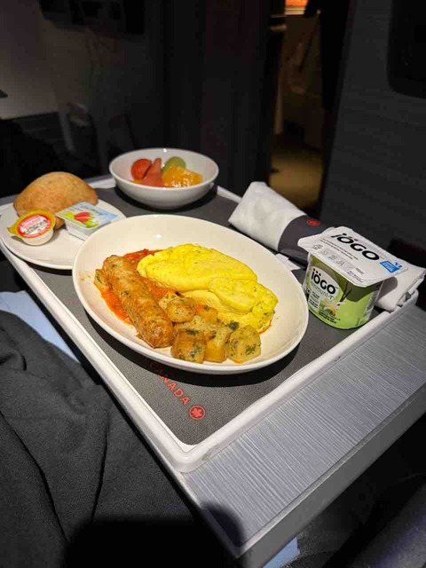 【カナダ航空ビジネスクラス】ホノルル→バンクーバー・機内食美味しい！【搭乗記録】