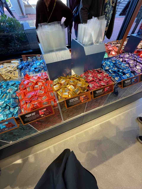 C3FD50DF-8270-45D7-8E9B-1C7483C9B308