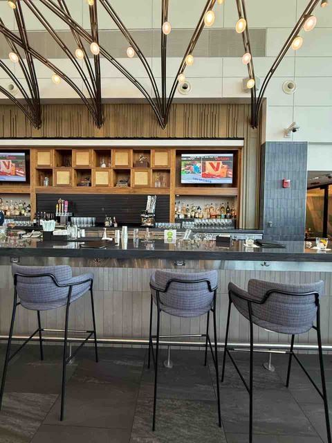 【ご飯日記inカナダ】ハワイへ帰るの巻・チートウィーク最終日