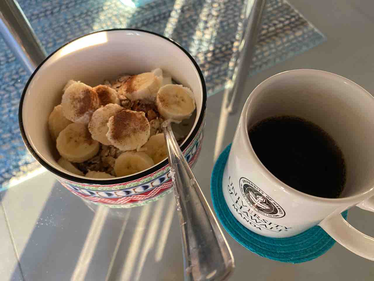 コーヒーミルをハワイに持ってきた24歳の私グッジョブ 朝時間 ハワイネコ ブログ コーヒーミルをハワイに持ってきた24歳の私グッジョブ 朝時間 ハワイネコ ブログ