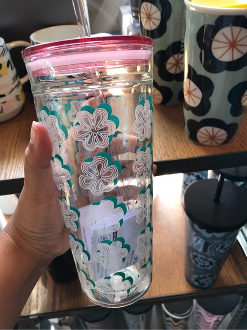 青いクリスタルボールフラペチーノ 裏技激安ドリンク ハワイ スタバ ハワイネコ ブログ 青いクリスタルボールフラペチーノ 裏技激安ドリンク ハワイ スタバ ハワイネコ ブログ