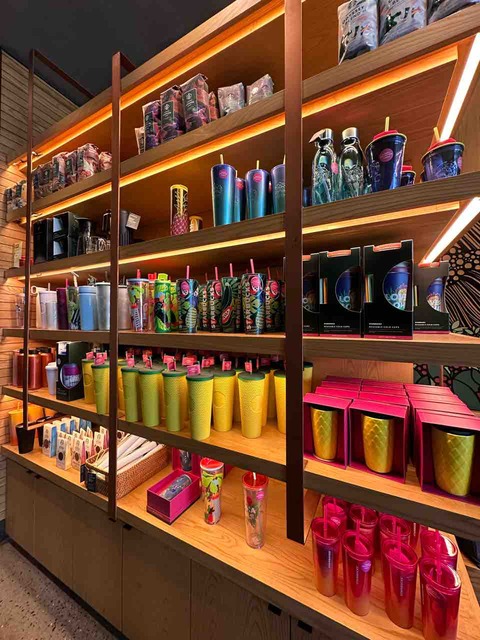 Starbucks - 新品未使用　ハワイ限定☆スターバックス　タンブラー　ハワイ限定ミッフィーカード 新品未使用】ハワイ限定☆スターバックス タンブラー&ミッフィー