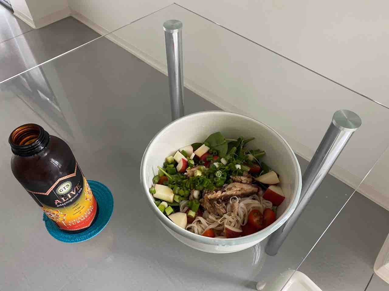 糖質ゼロ麺とオイルサーディンのサラダ麺が美味しすぎた 簡単ランチ ハワイネコ ブログ 糖質ゼロ麺とオイルサーディンのサラダ麺が美味しすぎた 簡単ランチ ハワイネコ ブログ