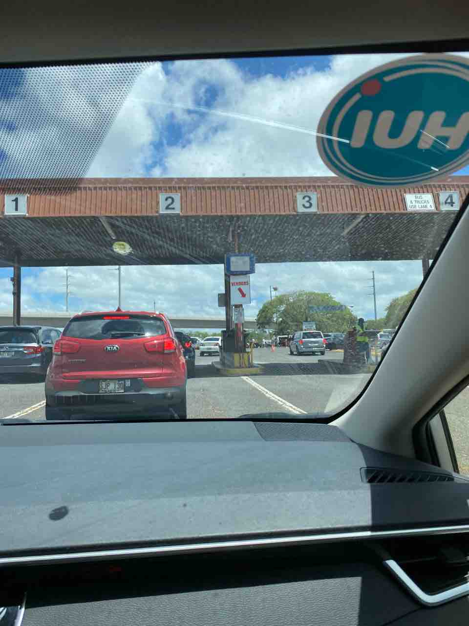 スワップミート アロハスタジアム 雑貨が激安 ばら撒き土産購入に ハワイ観光 ハワイネコ ブログ